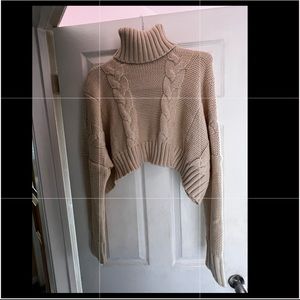 fashion nova m/l cream crop turtleneck sweater